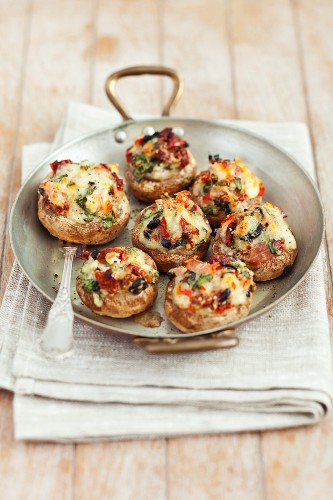 Champignons farcis au caviar de tomates séchées 